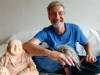 Dr. Stephan Langhoff (geb. 1949) wohnt in Hamburg und befat sich seit 1969 mit stlichen Knsten